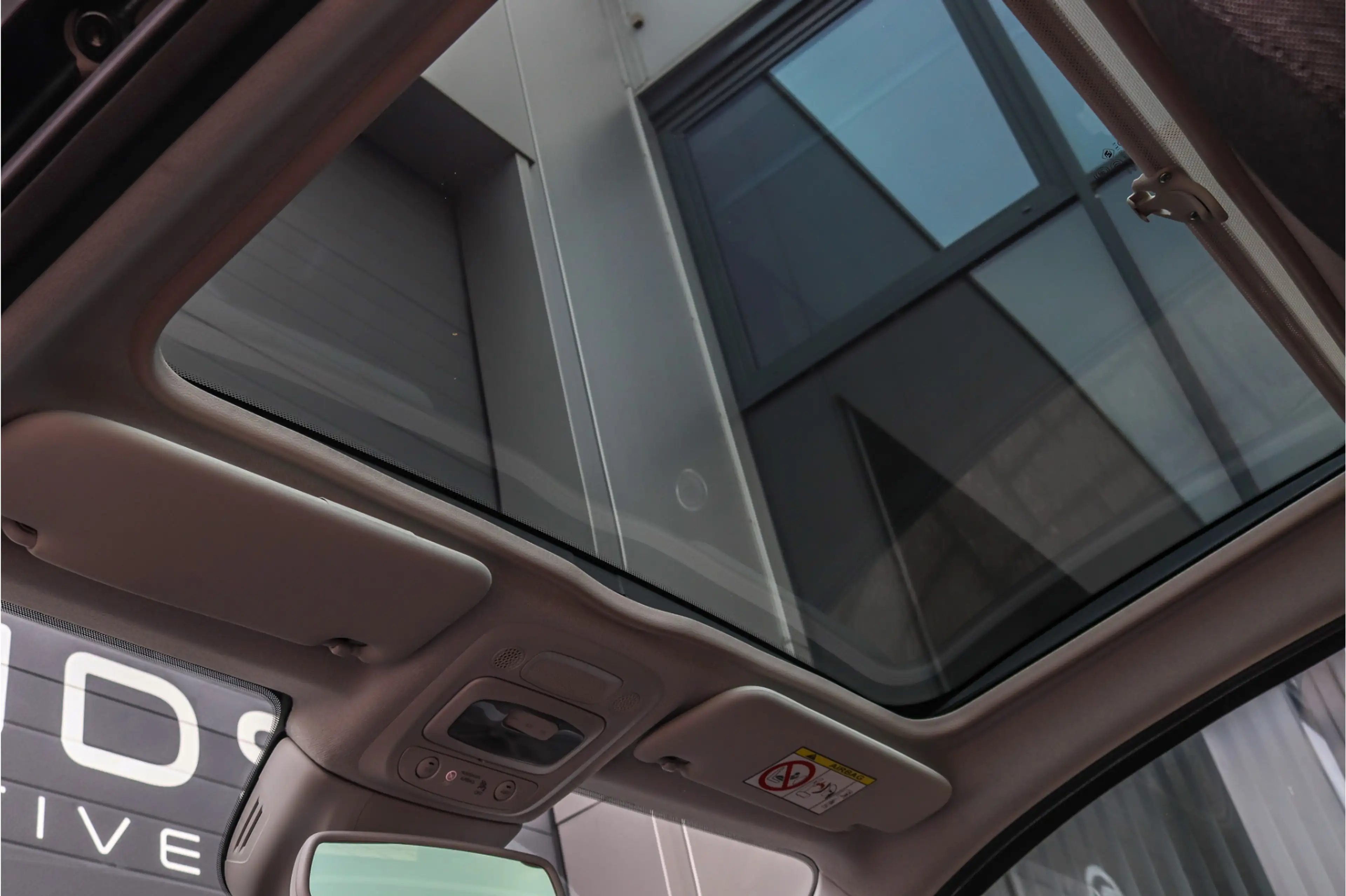 Fiat 500e Icon 42 kWh Magic Eye Pano Carplay Zeer luxe Garan — photo 23