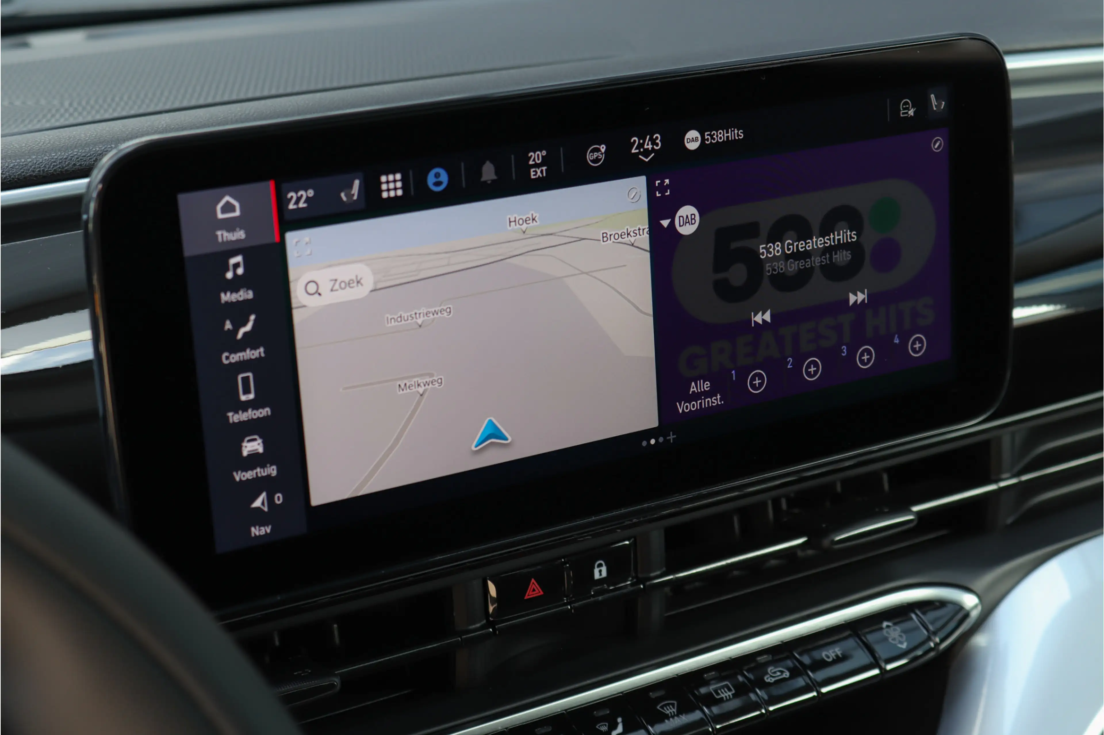 Fiat 500e Icon 42 kWh Magic Eye Pano Carplay Zeer luxe Garan — photo 12