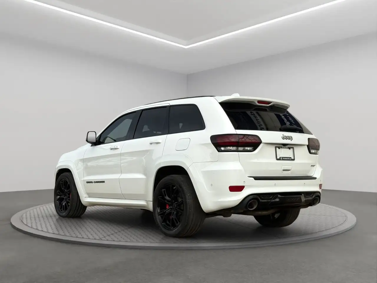 Jeep Grand Cherokee снимка Jeep Grand Cherokee