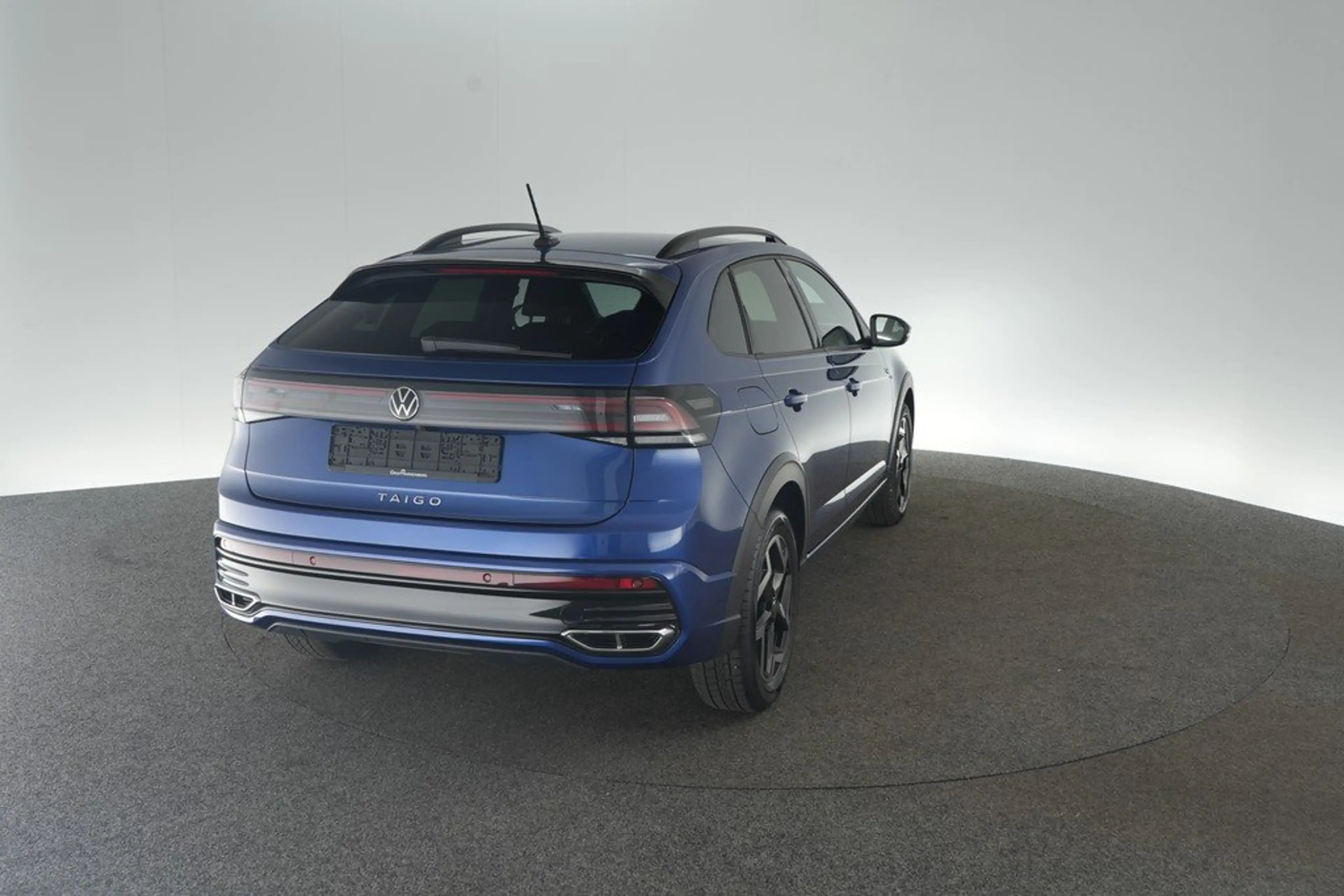Volkswagen Taigo 1.5 TSI DSG R-Line AHK ACC Kamera Navi — photo 2