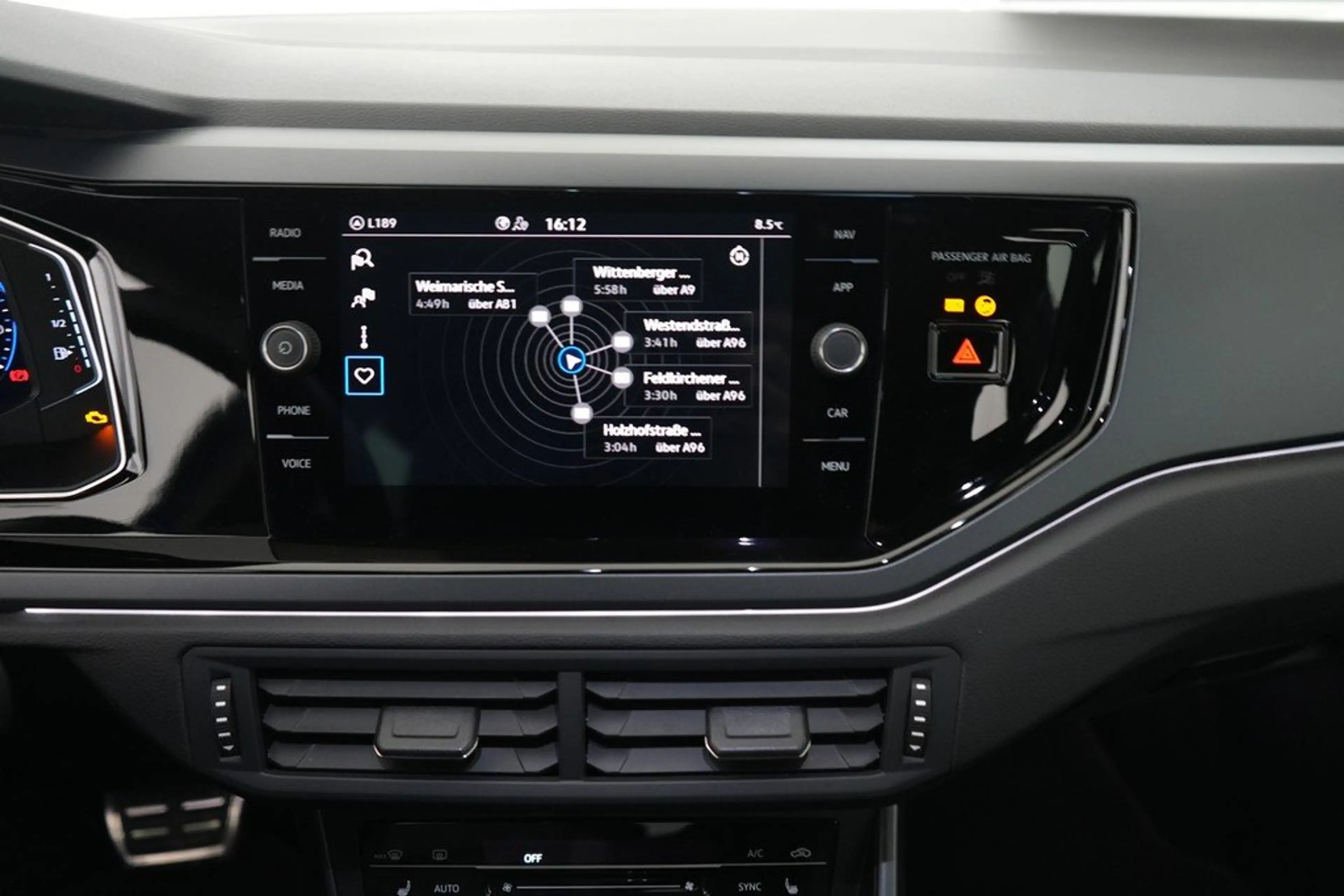 Volkswagen Taigo 1.5 TSI DSG R-Line AHK ACC Kamera Navi — photo 14