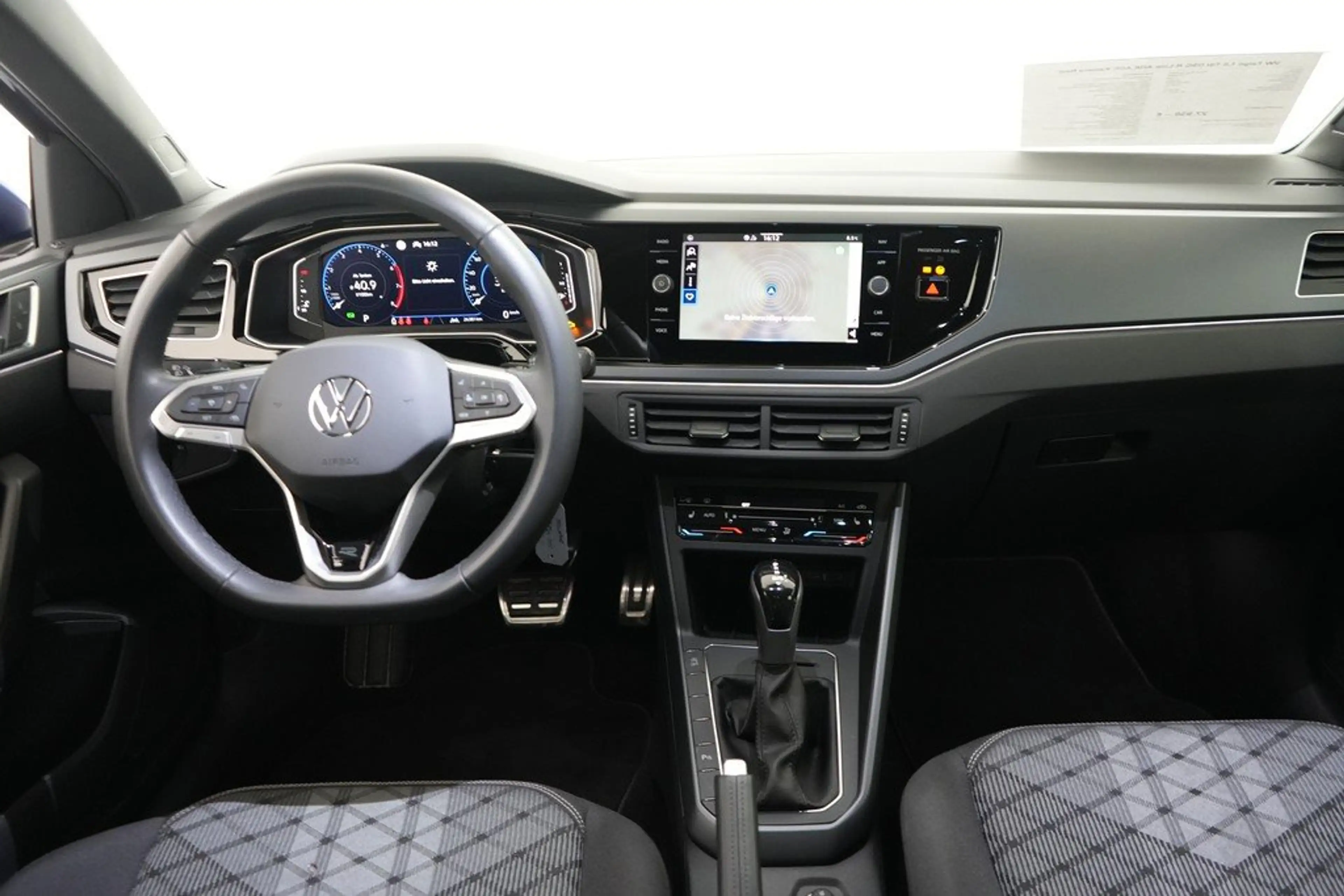Volkswagen Taigo 1.5 TSI DSG R-Line AHK ACC Kamera Navi — photo 11