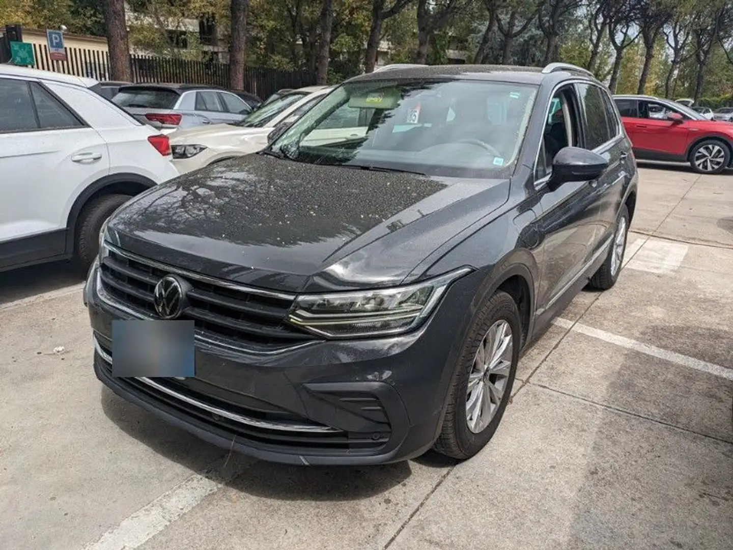 Volkswagen Tiguan *nur an Gewerbe* 1.4 e-Hybrid Navi ACC LED PDC Grau - 2