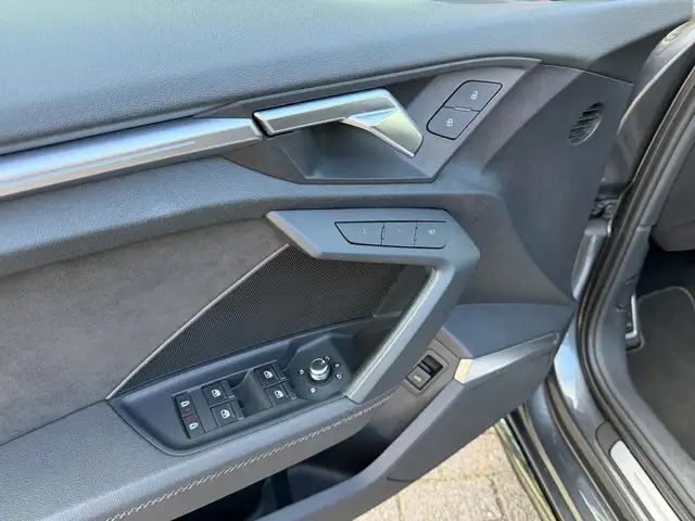 Audi A3 view 11