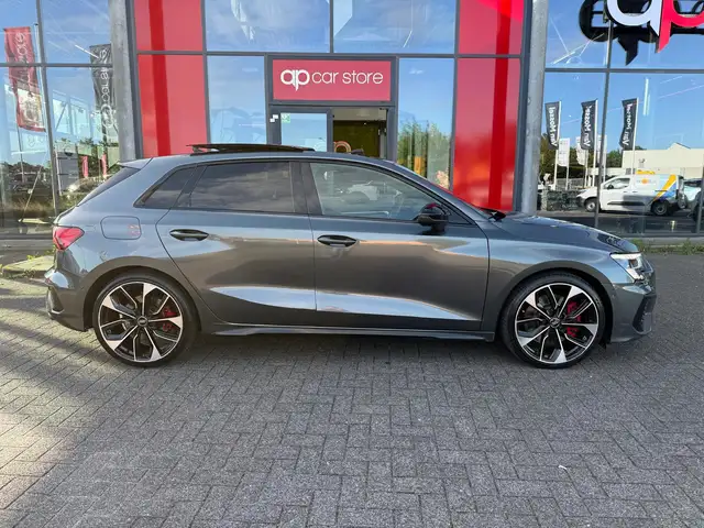 Audi A3 view 5