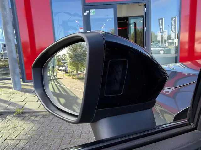 Audi A3 view 12