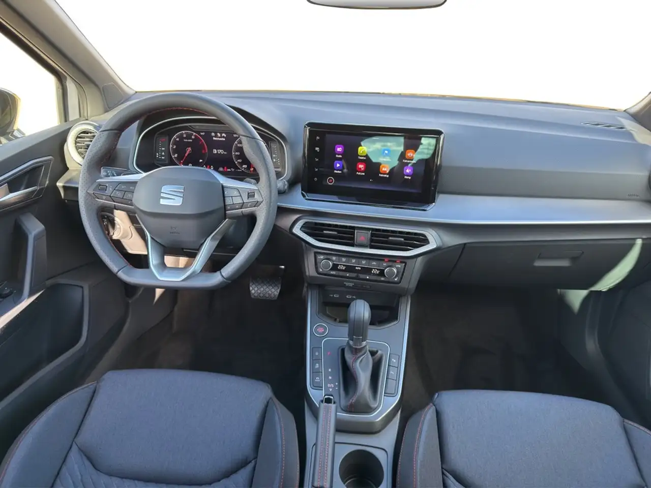 SEAT Arona 1.0 TSI DSG FR Black Edition VIRTUAL*NAVI*LED*A... 16