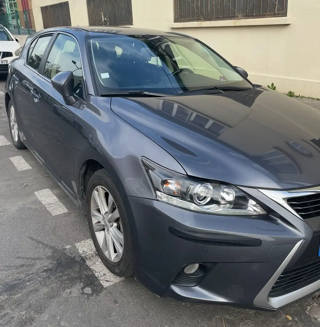 Lexus CT 200h 136 Sensation Hybride - 2