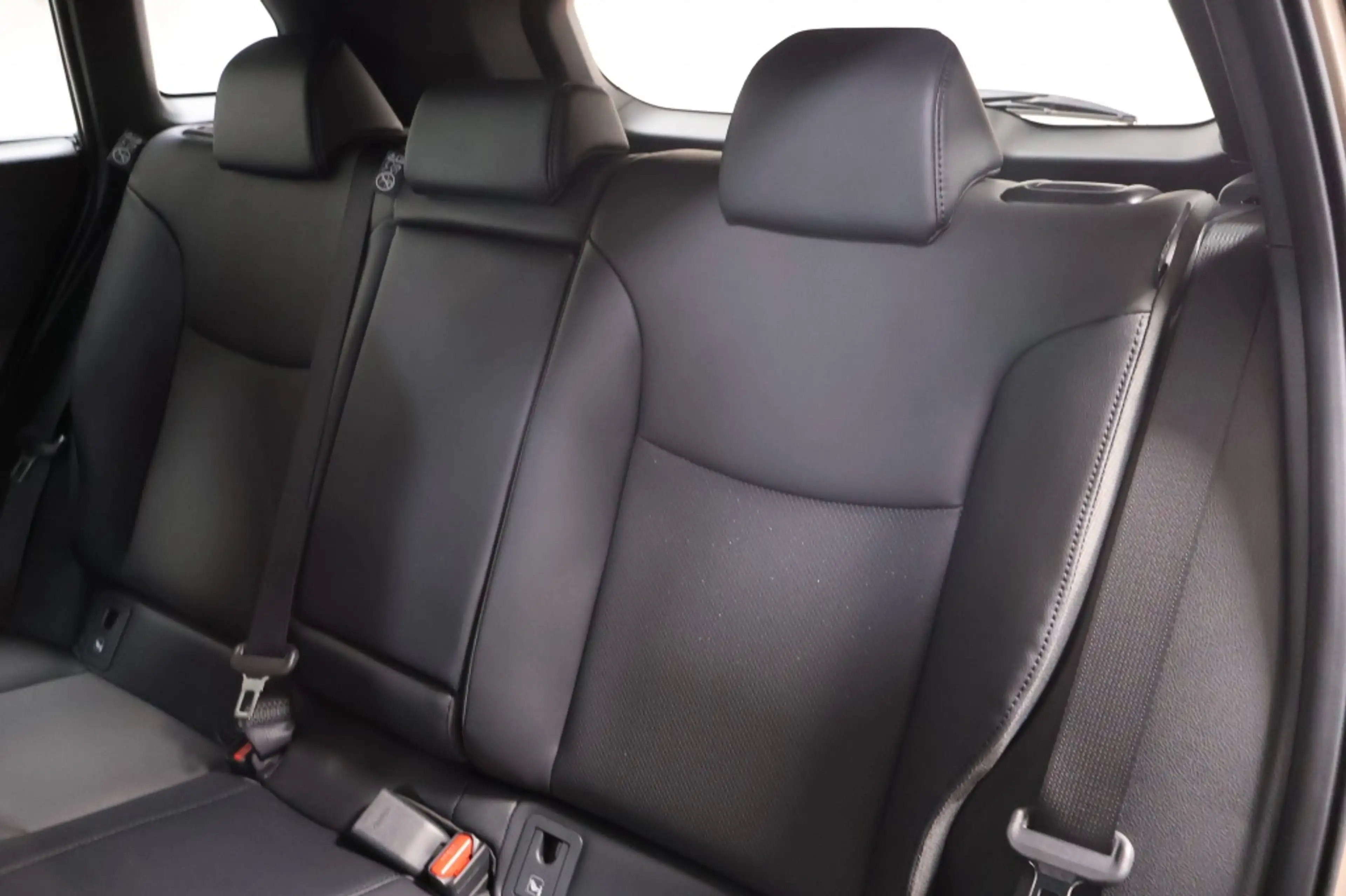 Toyota Corolla Cross Hybrid 180 Executive | AWD | 4x4 | Direct leverbaa — photo 12