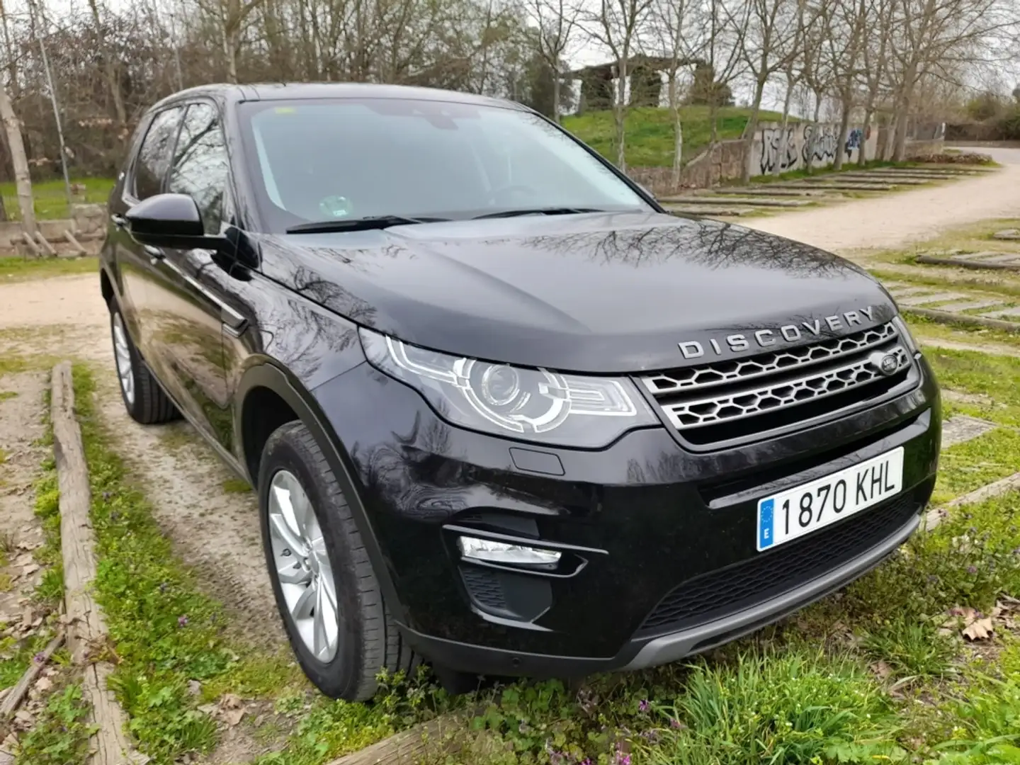 Land Rover Discovery Sport 2.0TD4 HSE Luxury 4x4 180 Negro - 1