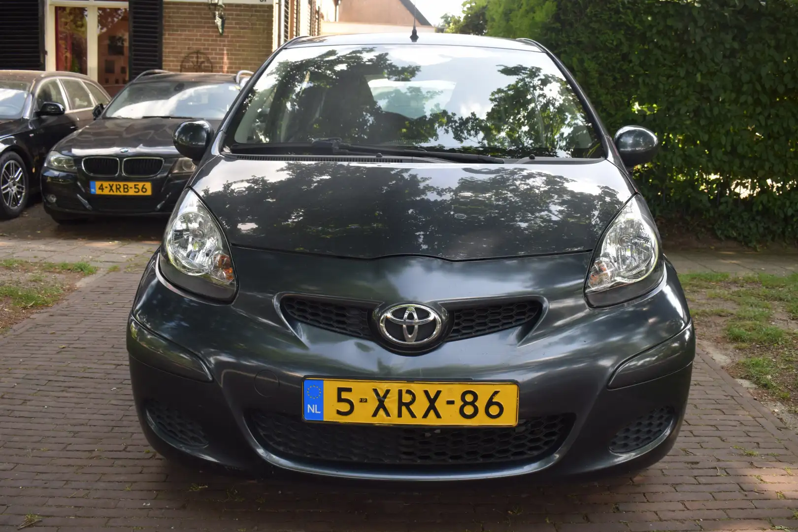 Toyota Aygo 1.0-12V Comfort Airco Gris - 2