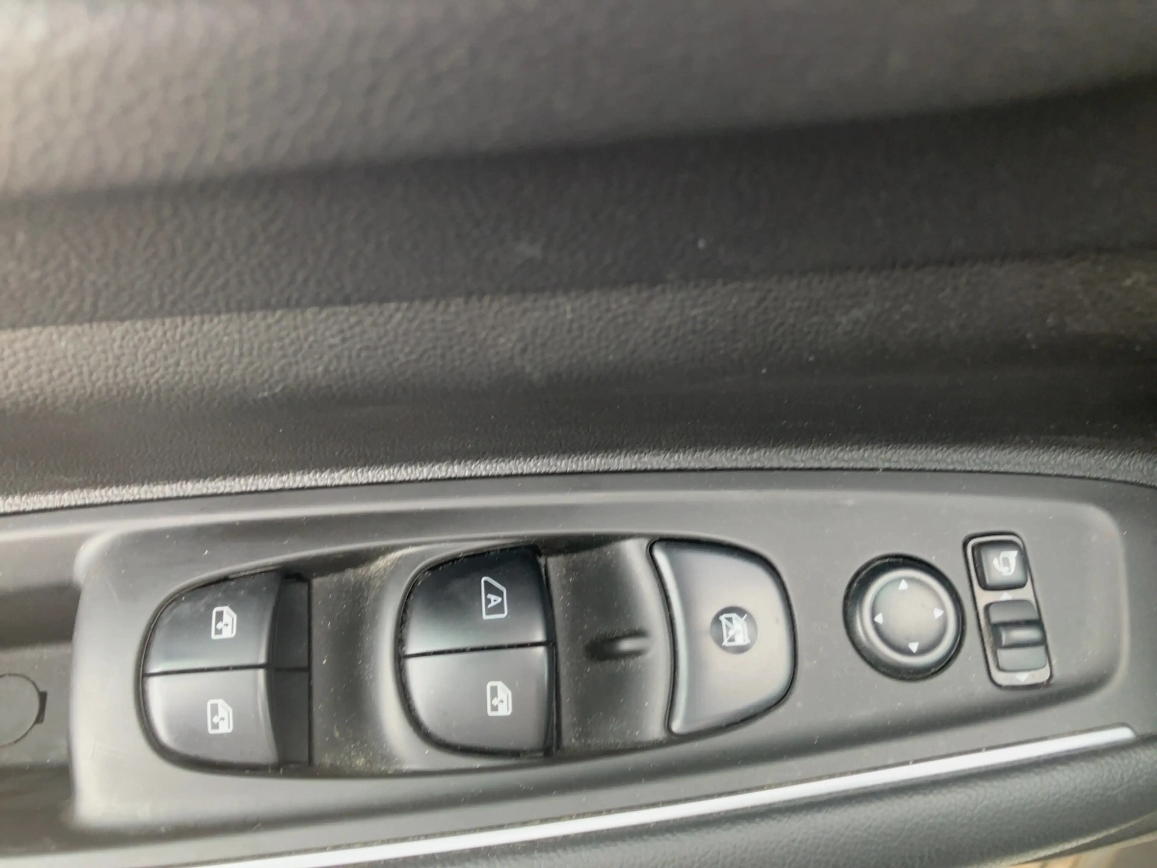 Renault Koleos LIMITED BLUE dCi 150 X-tronic — photo 13