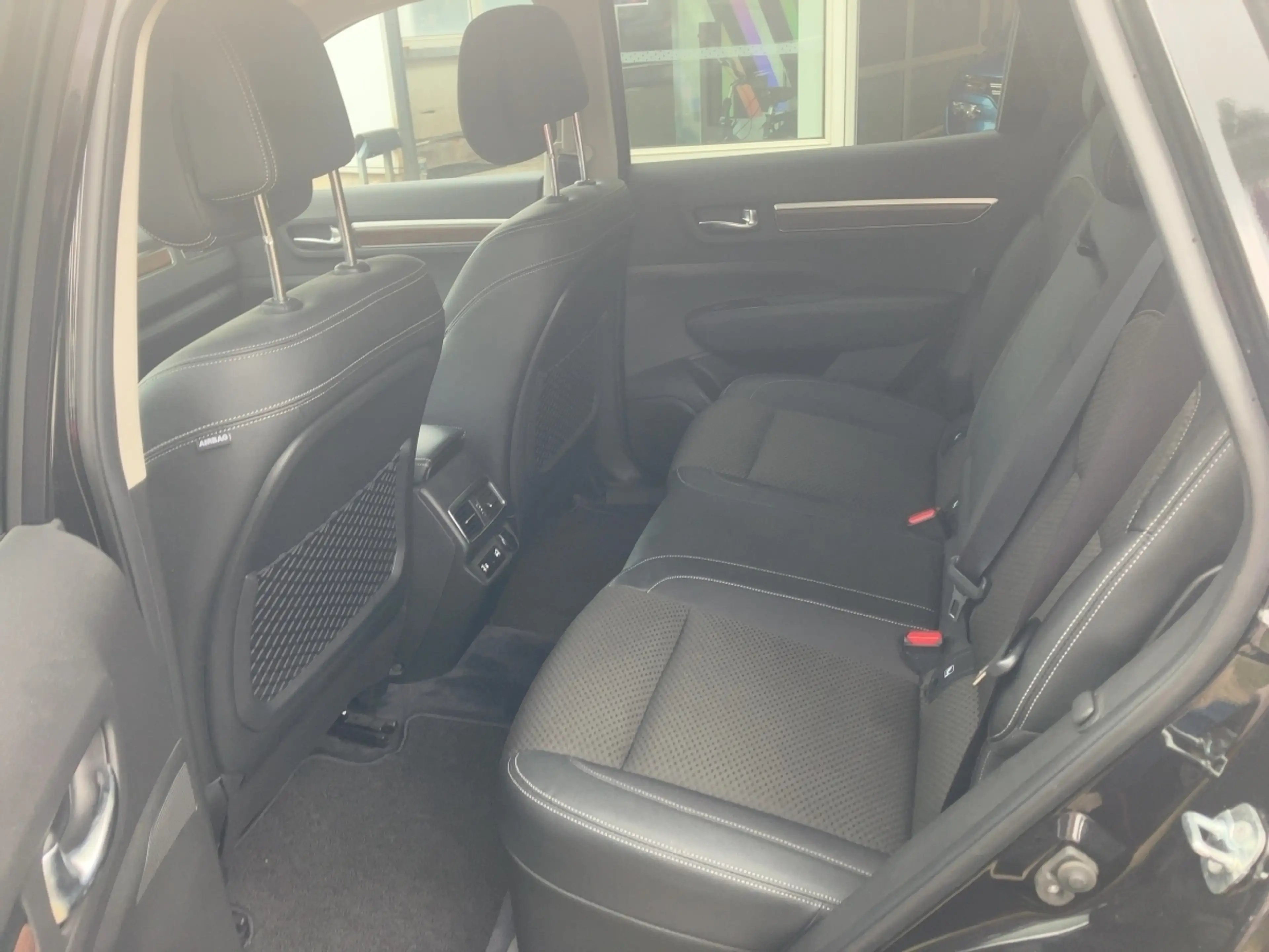 Renault Koleos LIMITED BLUE dCi 150 X-tronic — photo 8