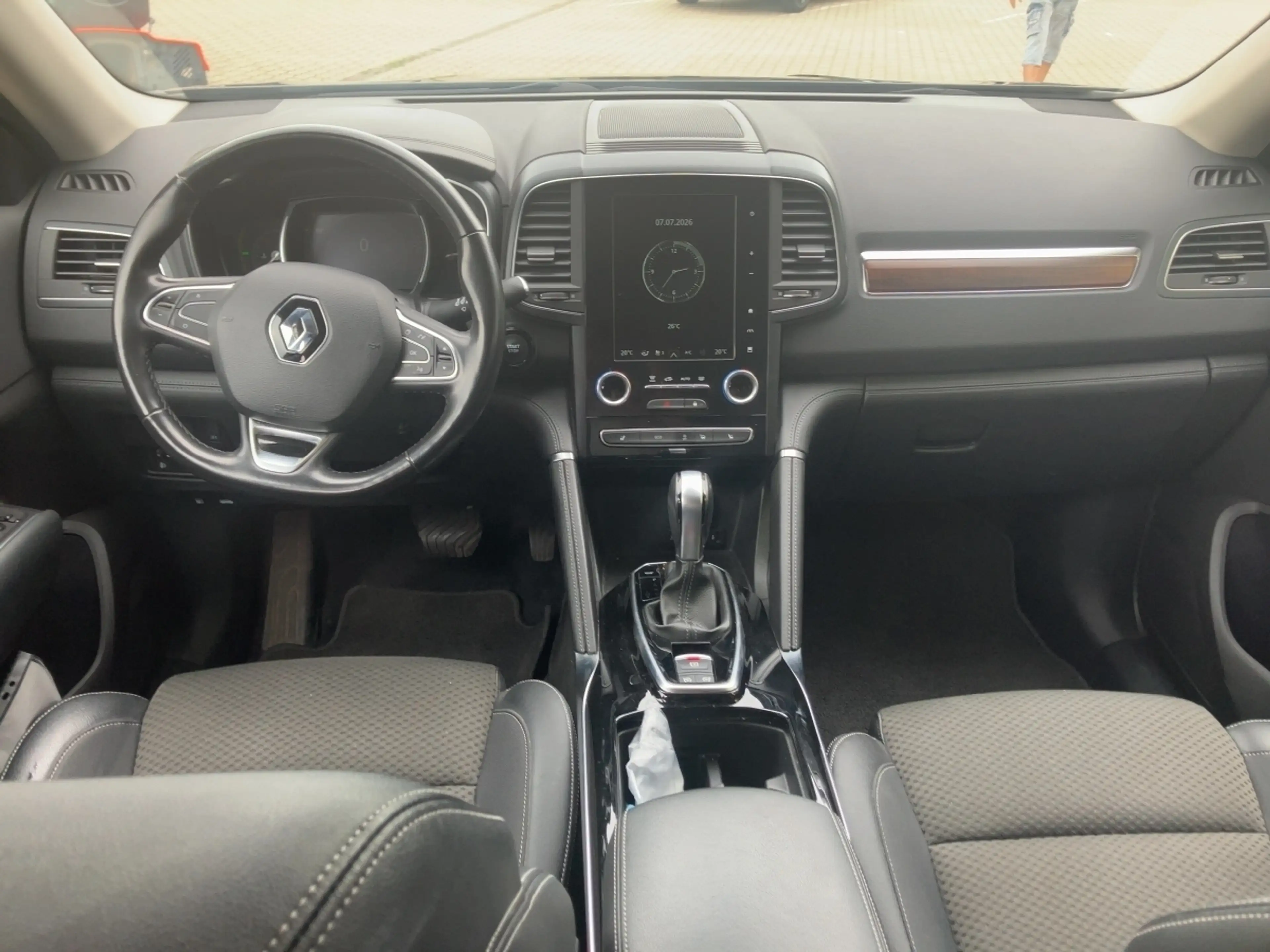 Renault Koleos LIMITED BLUE dCi 150 X-tronic — photo 9