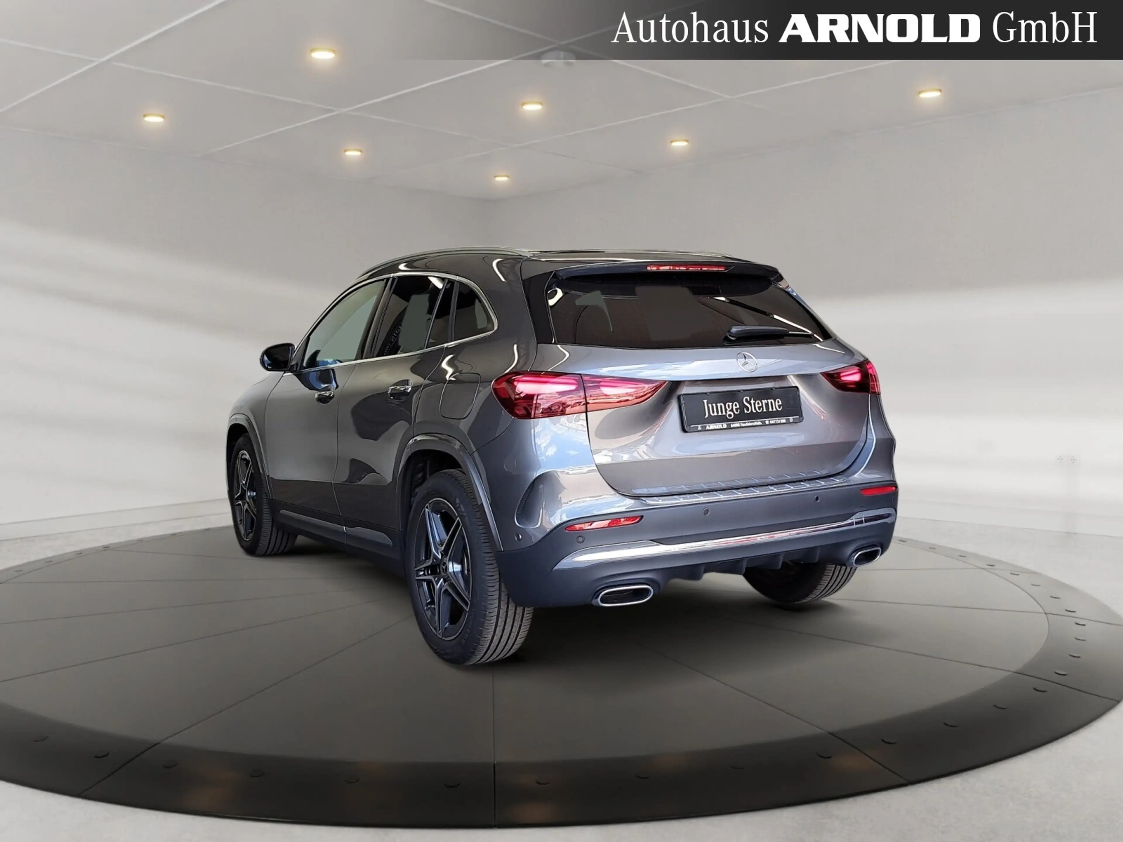 Mercedes-Benz GLA 250 GLA 250 4M AMG-Line 360° DISTRONIC el-Klappe LED — photo 3