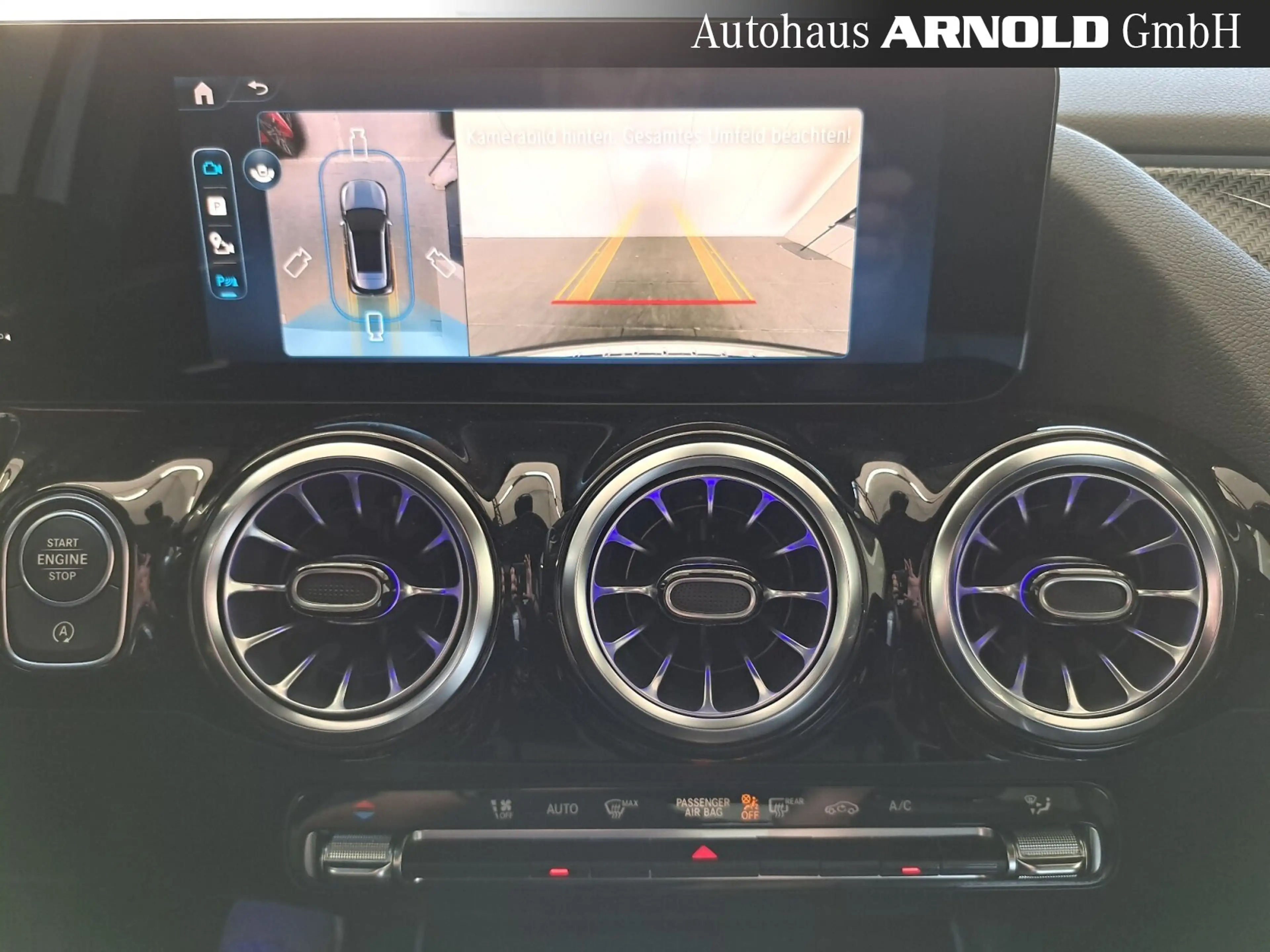 Mercedes-Benz GLA 250 GLA 250 4M AMG-Line 360° DISTRONIC el-Klappe LED — photo 11