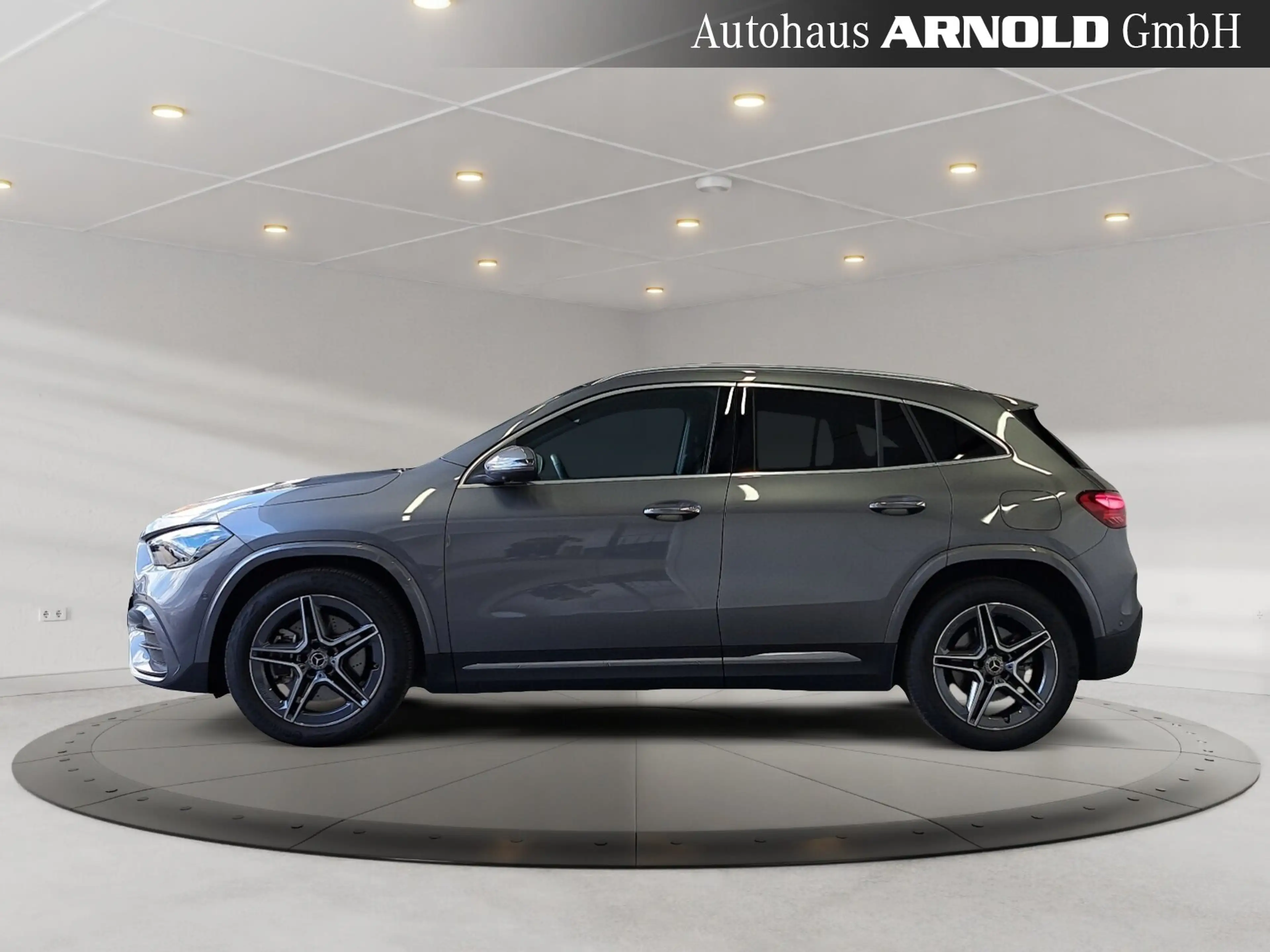 Mercedes-Benz GLA 250 GLA 250 4M AMG-Line 360° DISTRONIC el-Klappe LED — photo 2