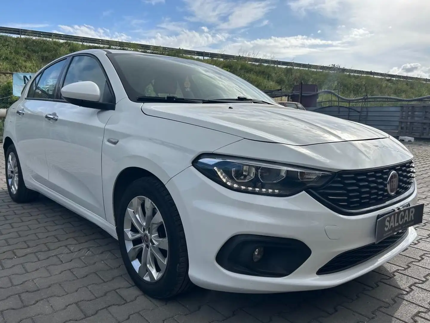 Fiat Tipo 5 porte lounge 1.4 gpl Bianco - 2