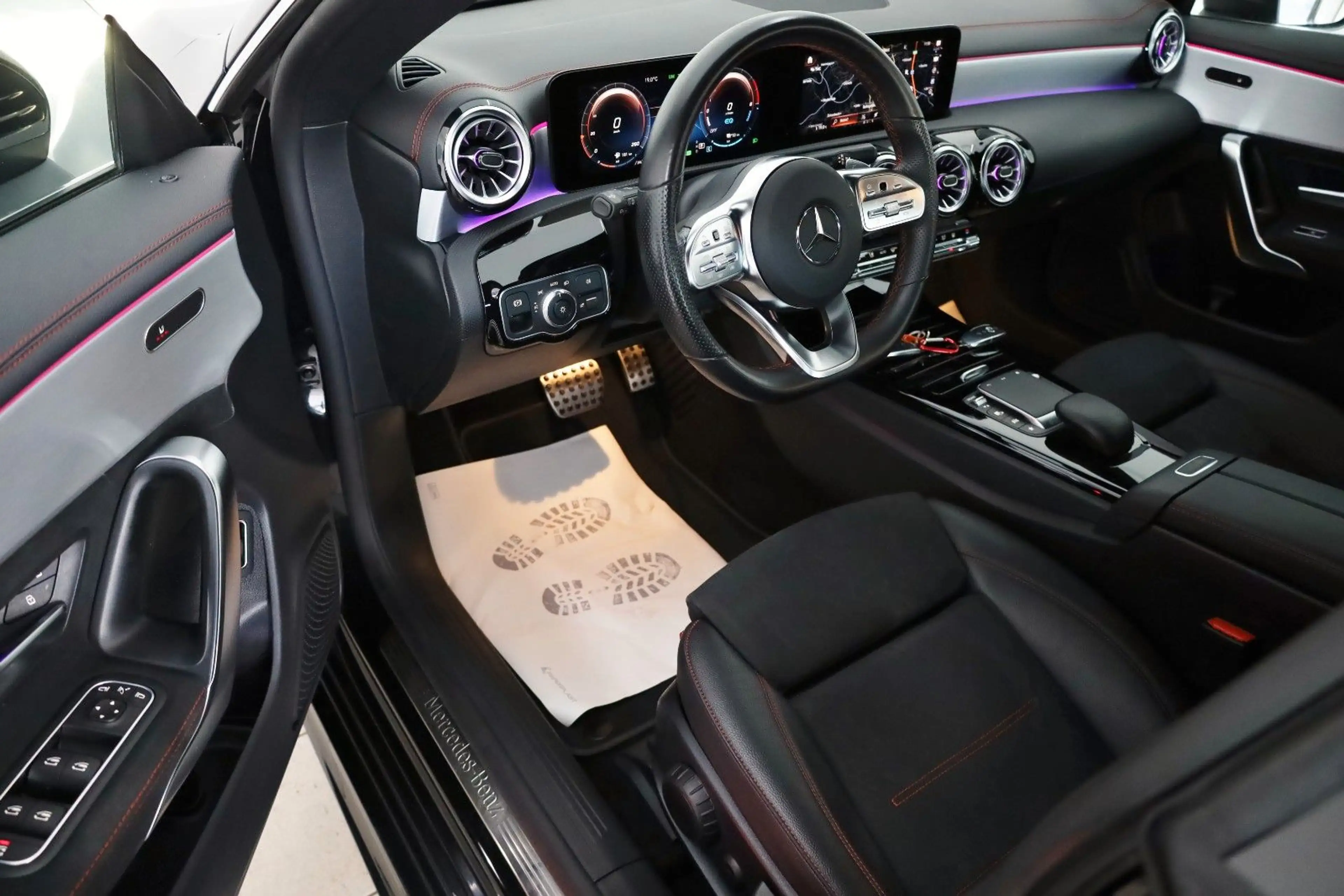 Mercedes-Benz CLA 250 CLA 250 e SB,AMG-line,T.Leder,Navi,LED,SH,Kamera — photo 9