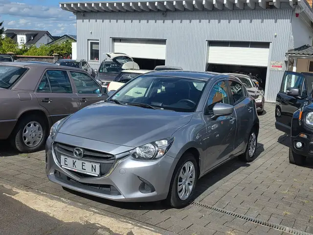 Mazda Mazda2