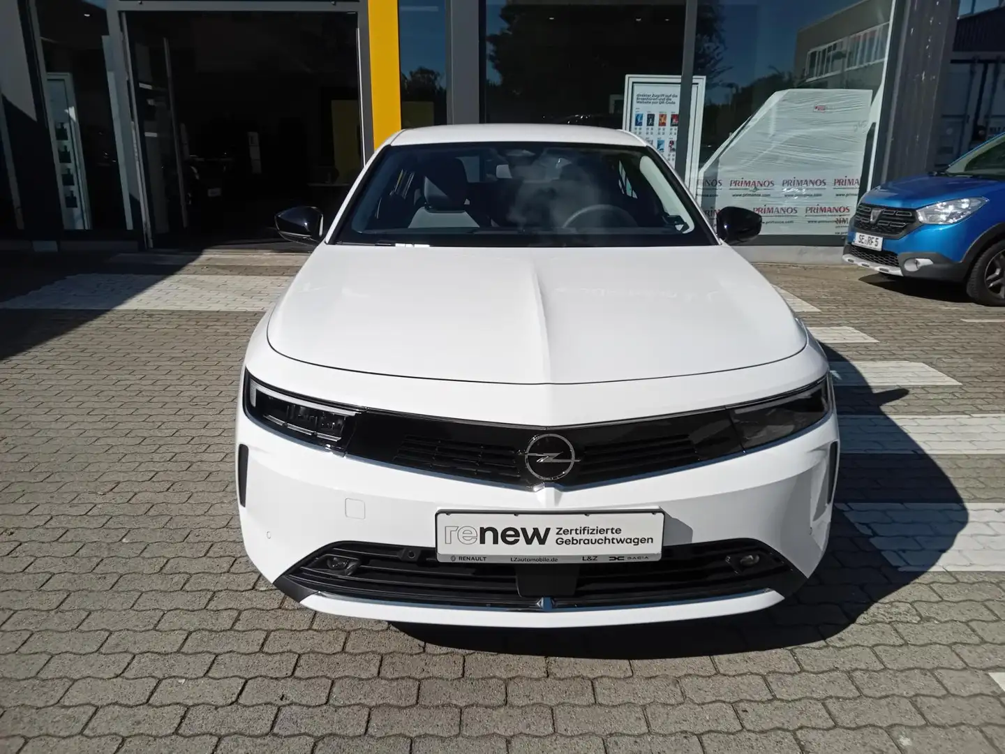 Opel Astra 1.2 Turbo Enjoy Klima,SHZ,Kamera,Isofix Weiß - 2