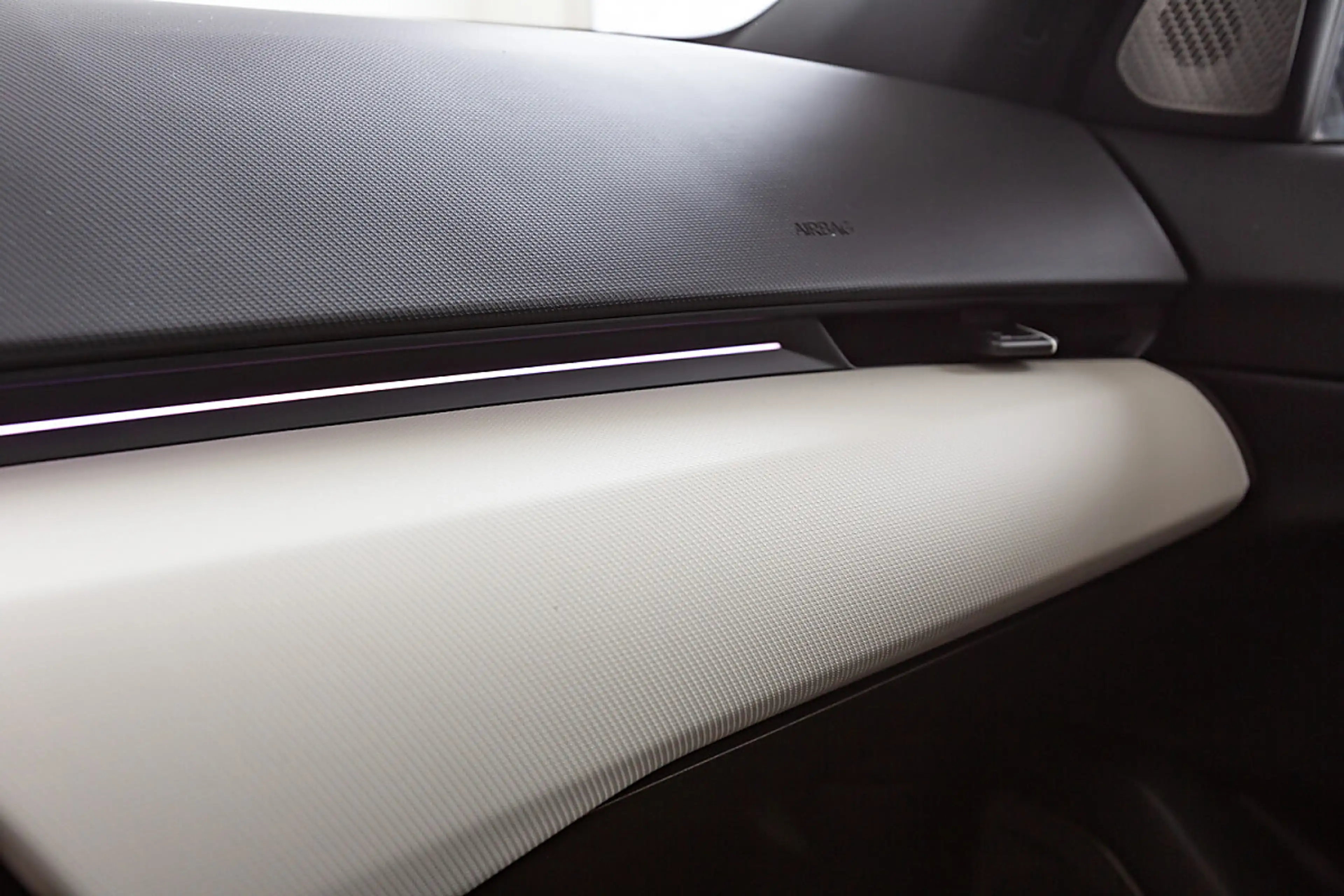 Kia EV4 HB FWD 81,4kWh GT-Line — photo 12
