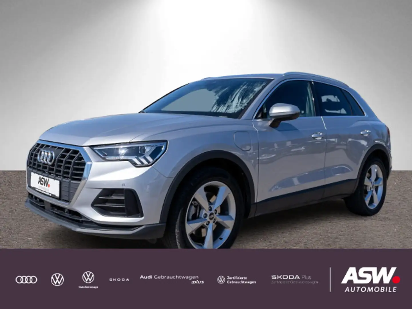 Audi Q3 S line 45TFSI e Stronic LED Navi RFK ACC SHZ Argent - 1