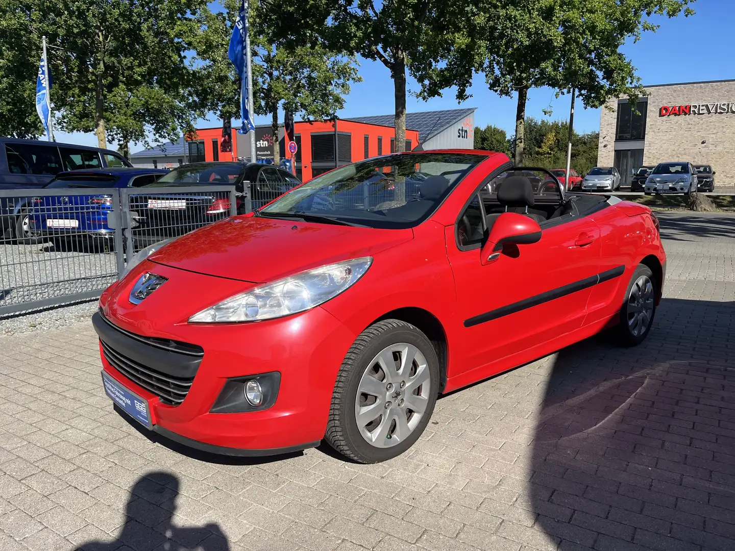 Peugeot 207 CC Filou Radio TÜV 03/2027 Rot - 1