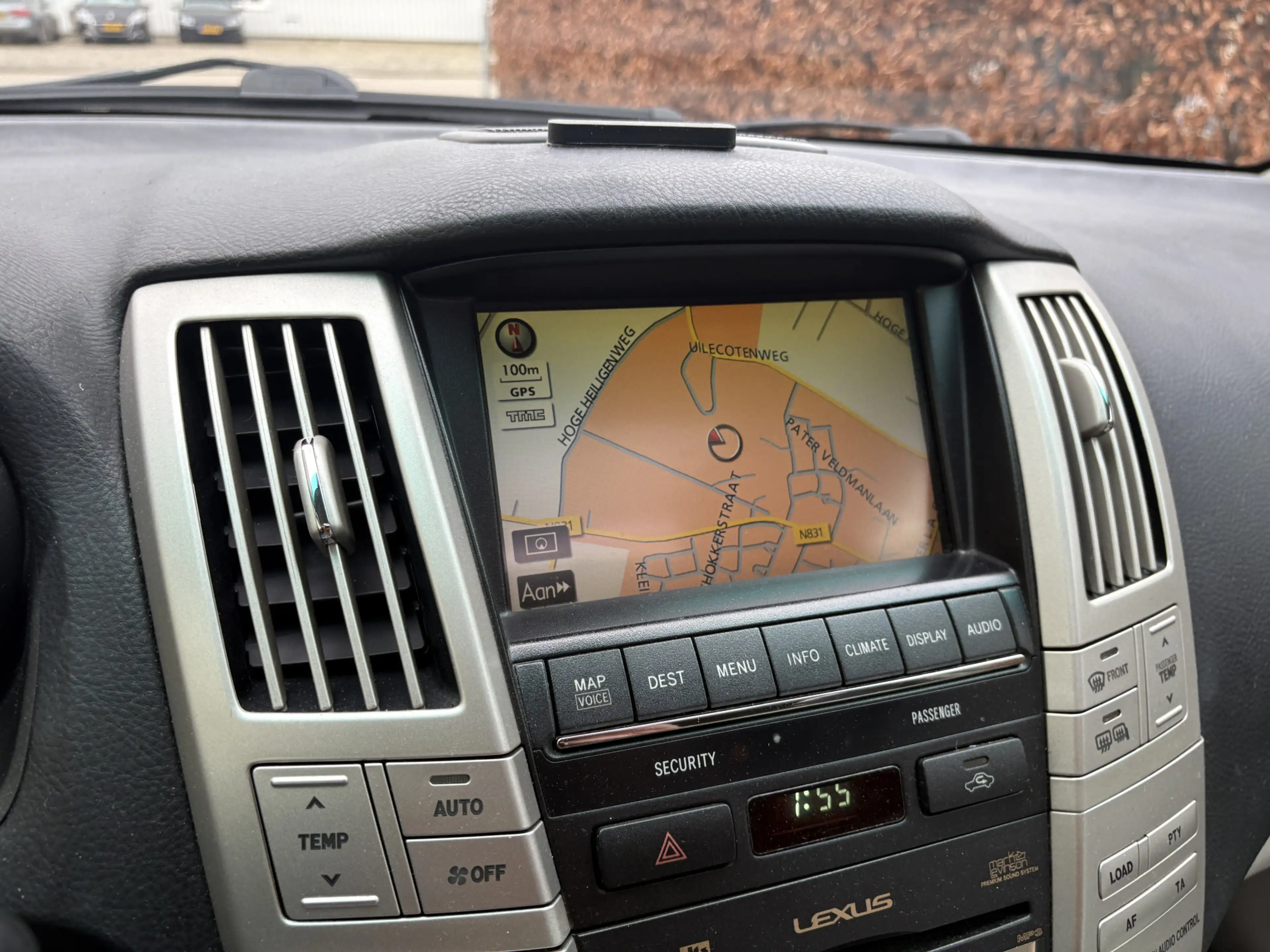 Lexus RX 400 400h Executive / AUTOMAAT / LEER / SCHUIFDAK — photo 17