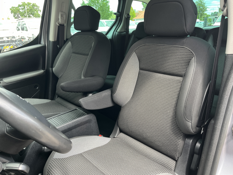Peugeot Partner Tepee 1.2 PureTech Active Airco Cruise control Tre — photo 32
