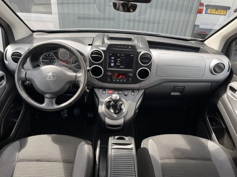 Peugeot Partner Tepee 1.2 PureTech Active Airco Cruise control Tre — photo 7