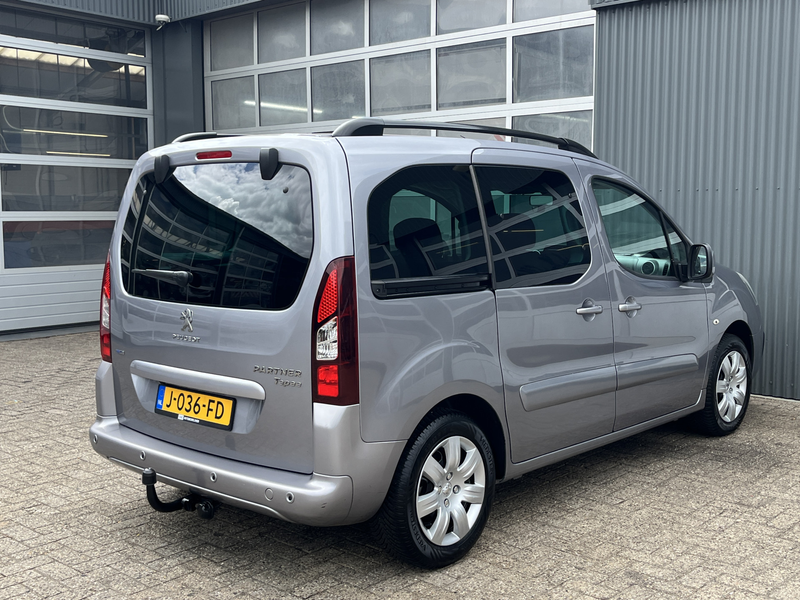 Peugeot Partner Tepee 1.2 PureTech Active Airco Cruise control Tre — photo 4