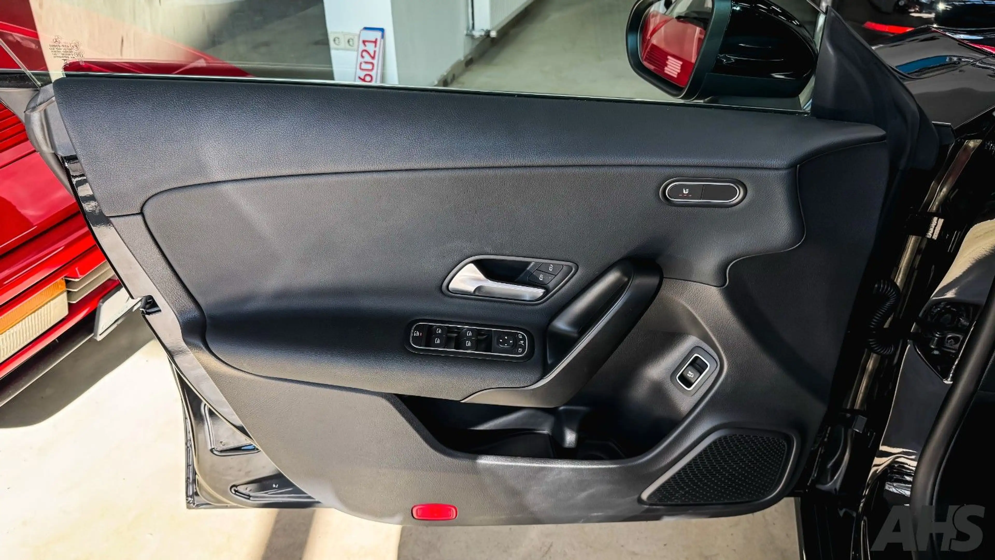 Mercedes-Benz CLA 200 | LED | Kamera | MBUX — photo 9