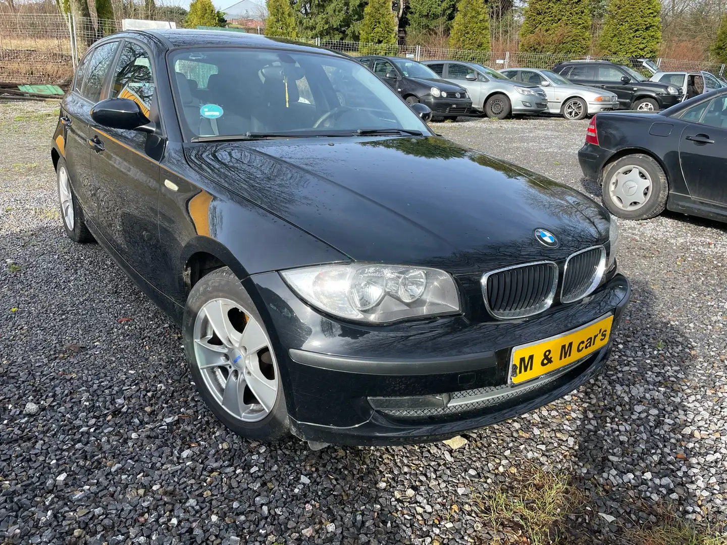 BMW 116 116i  VIELE NEUE VERSCHLEIS TEILE  SEHR GEPFLEGT Negro - 1