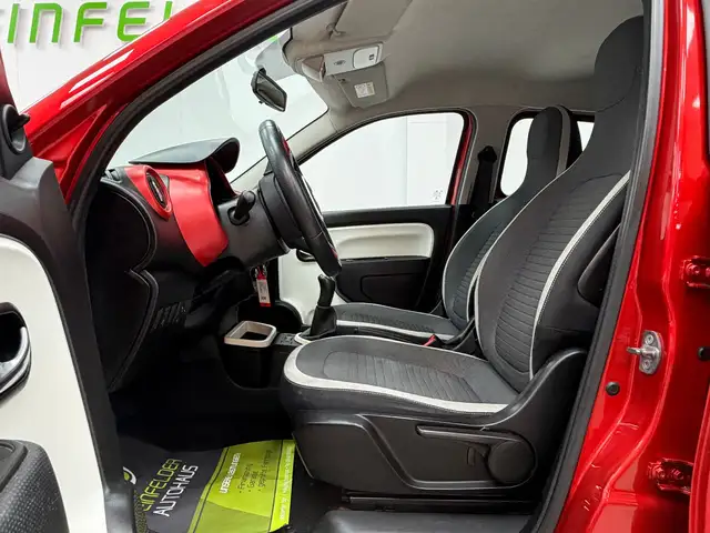 Renault Twingo view 11