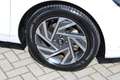 Hyundai i20 1.0 T-GDI MHEV 100pk DCT Automaat Comfort Smart | Wit - thumbnail 19