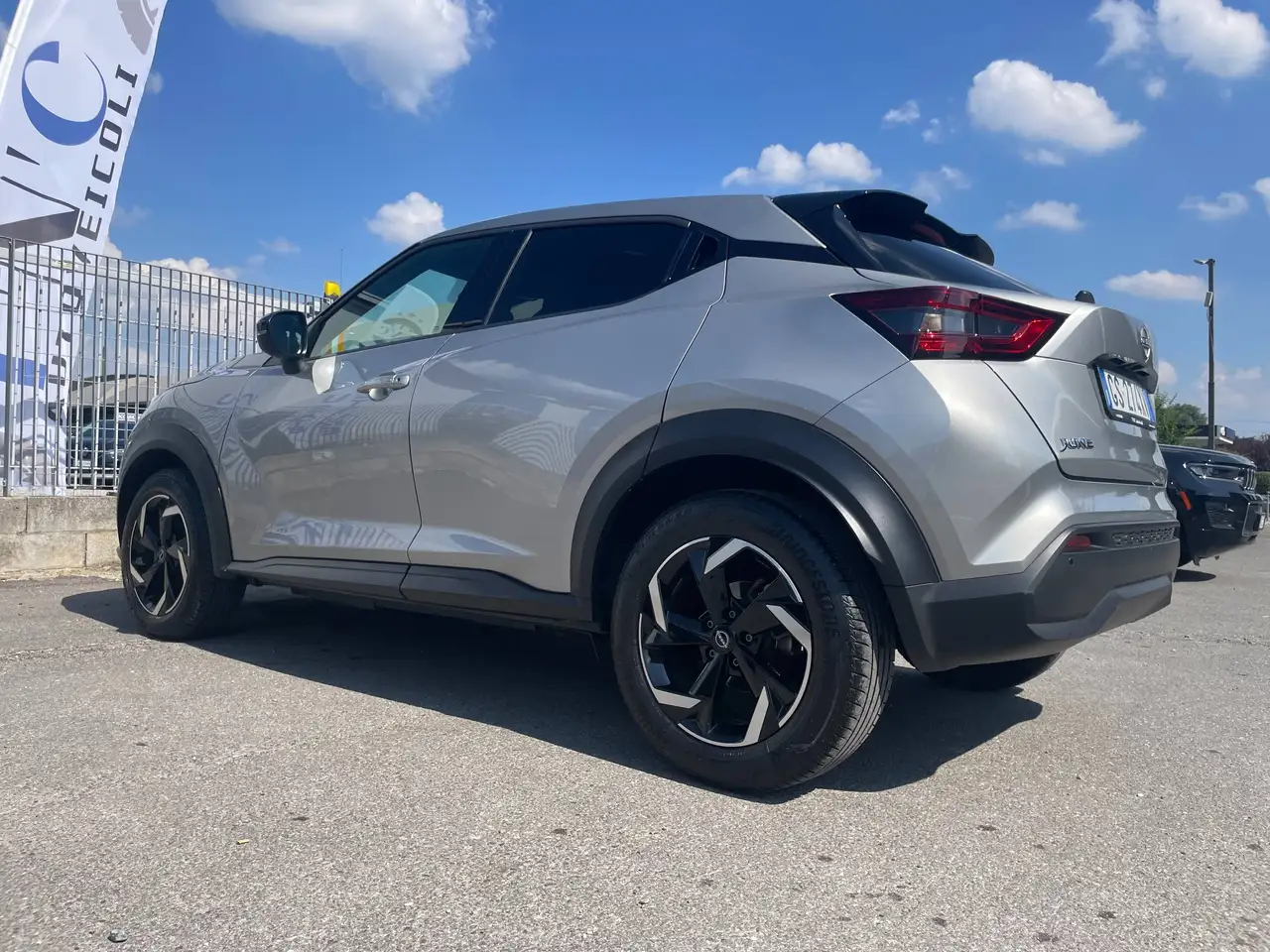 Nissan Juke 1.0 dig-t N-Connecta 114cv, миниатюра 3