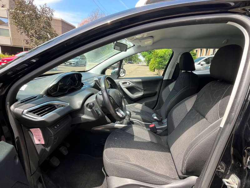 Peugeot 2008 Style Navi — photo 11