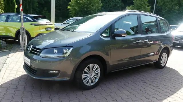 Volkswagen Sharan 2.0 TDI*4Motion*Klima*Sitzhzg*PDC