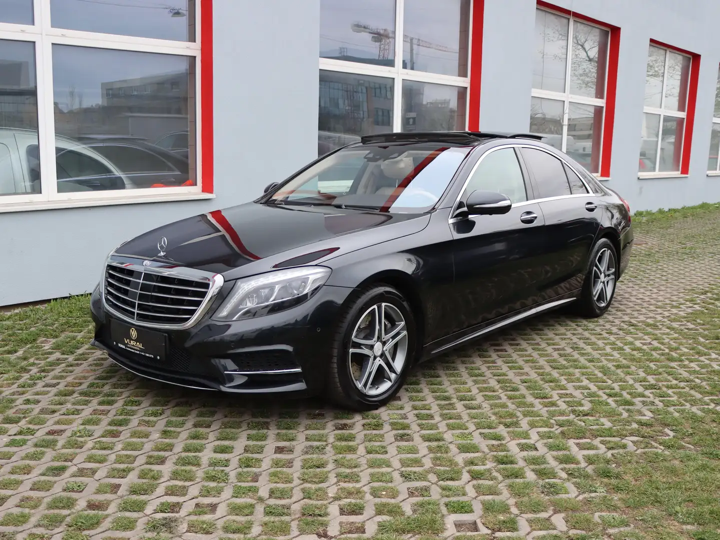 Mercedes-Benz S 350 d | Panorama | Head-Up | 360° Kamera | VOLL | Schwarz - 2