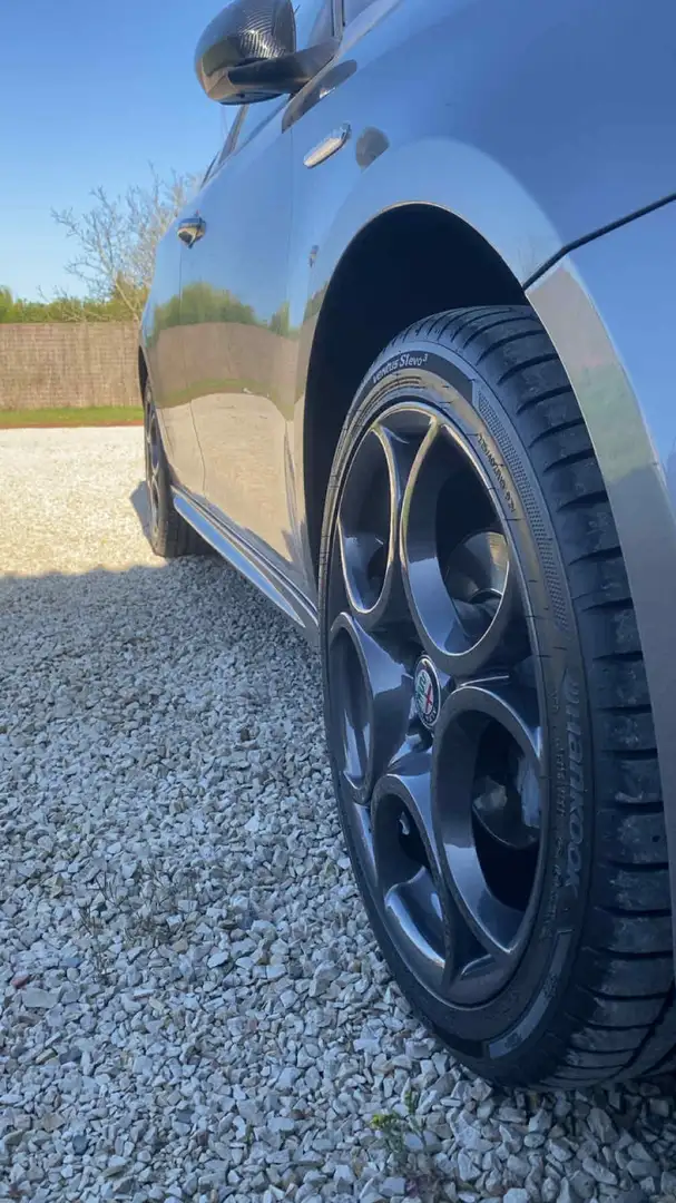 Alfa Romeo Giulietta Giulietta 1.4 TB Sport Collezione Gris - 1