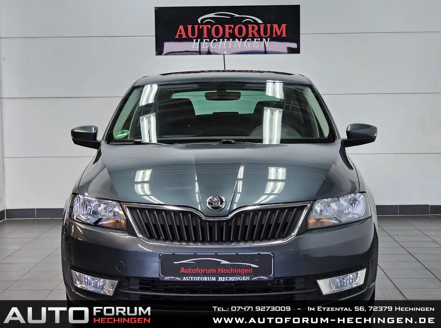 Skoda Rapid/Spaceback Rapid Spaceback Automatik Grau - 2