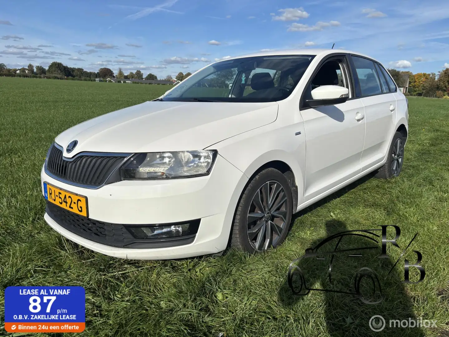 Skoda Rapid/Spaceback 1.4 TDI Greentech Drive AUTOMAAT AIRCO NAVI CRUISE Wit - 1