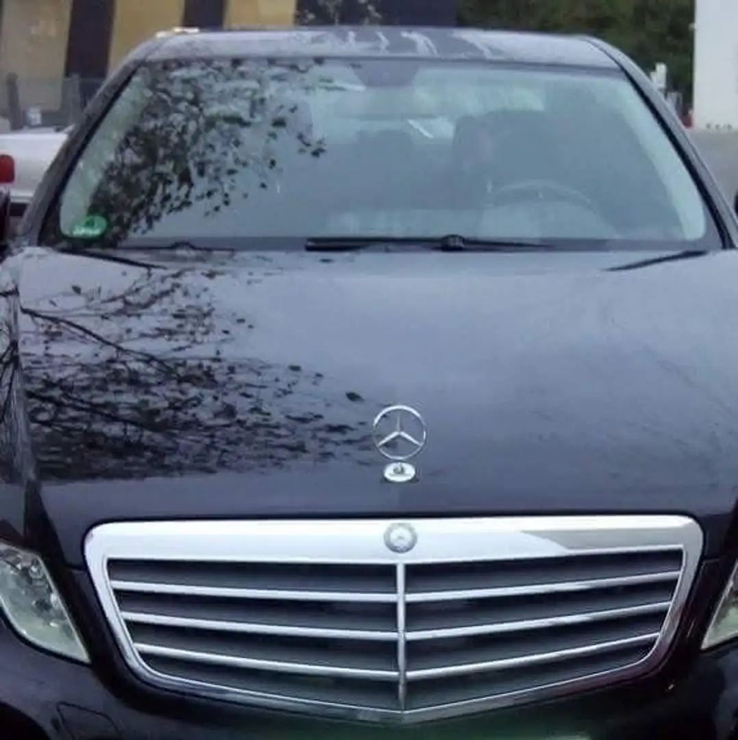 Mercedes-Benz E 220 CDI DPF BlueEFFICIENCY Automatik Elegance - 2