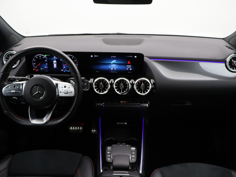 Mercedes-Benz GLA 200 AMG Line 163PK *AUTOMAAT*LEDER*ALCANTARA*CAMERA*PDC*CRUISE*APP-CONNECT*NAVI*KEYLESS GO*...* — photo 12
