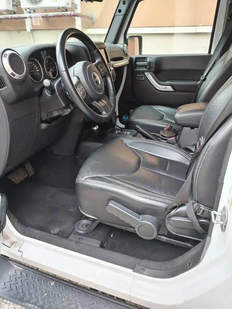 Jeep Wrangler 2.8 crd Sahara auto E6 - 2