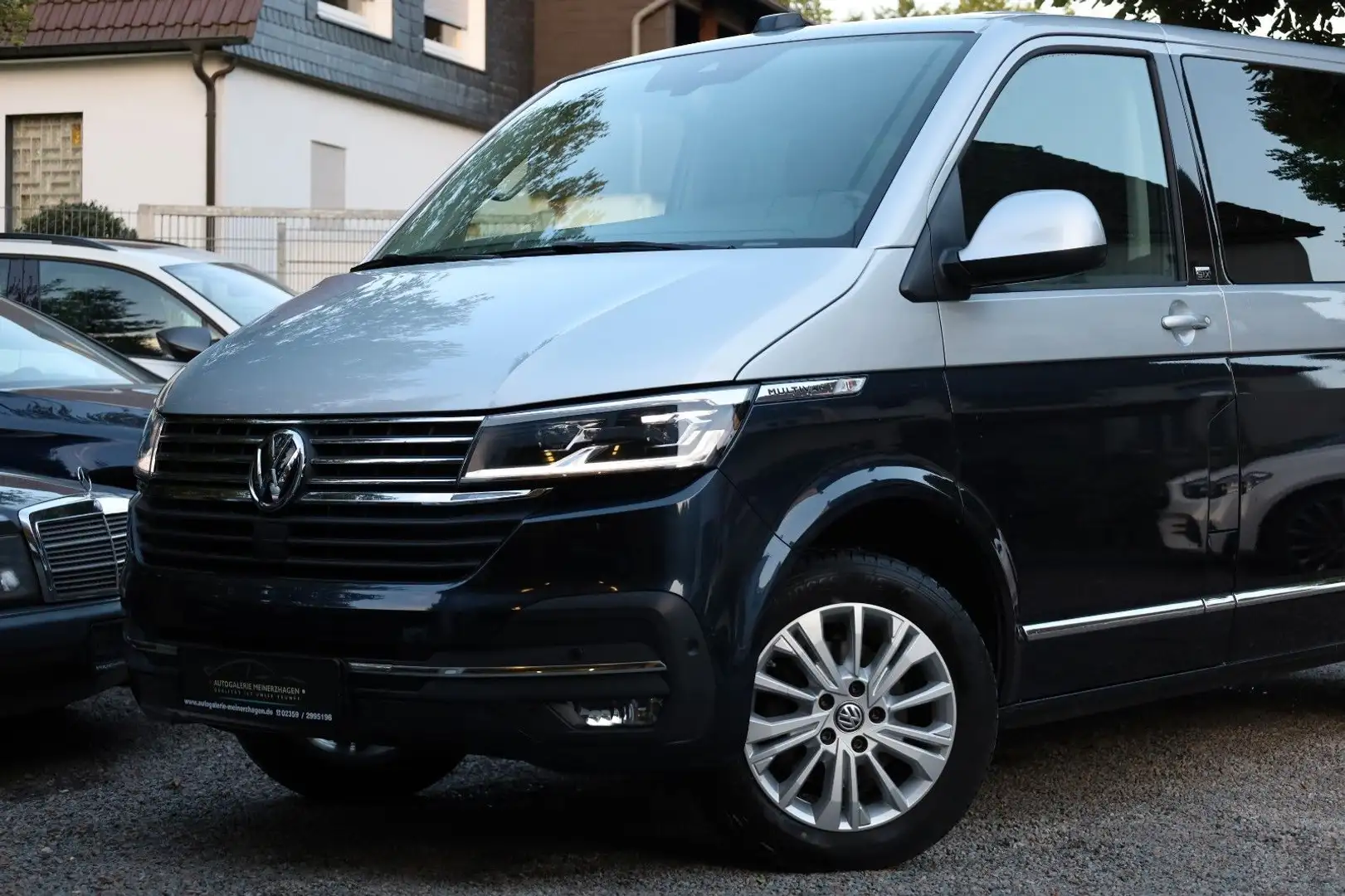 Volkswagen T6 Multivan T6.1 Multivan Gen. Six/STHZ/KAM/SIDE+LANE/ACC/ Silber - 2