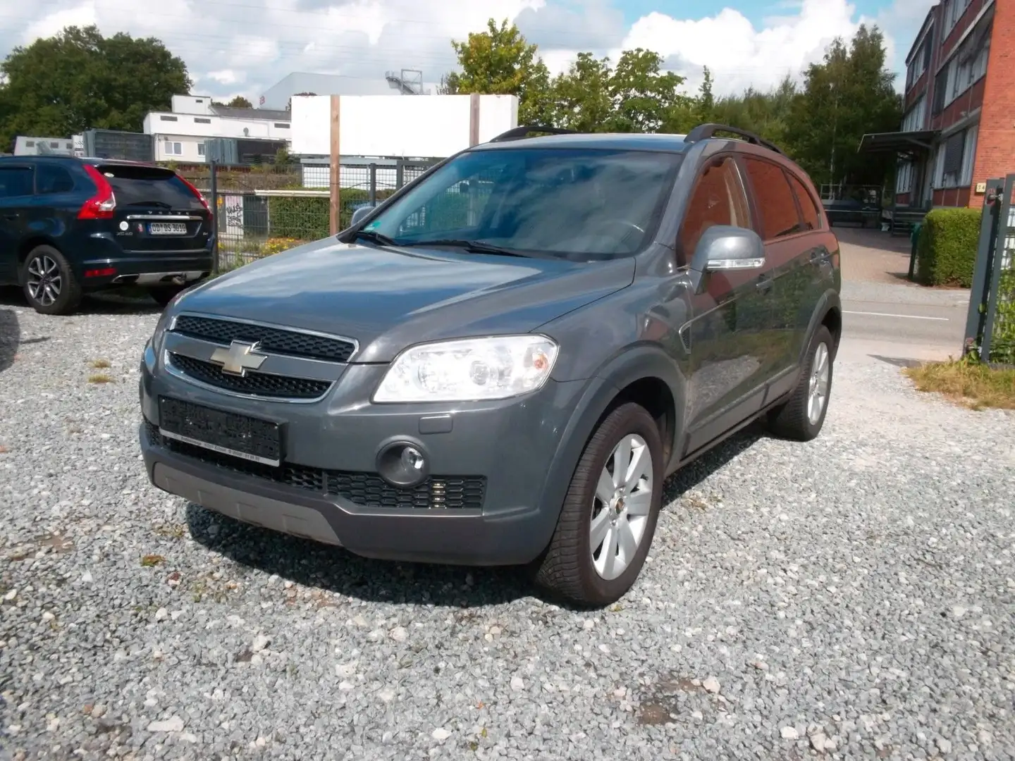 Chevrolet Captiva 2.0 D LT 4WD, 7.Sitze,Automatik,1.HAND Gris - 1