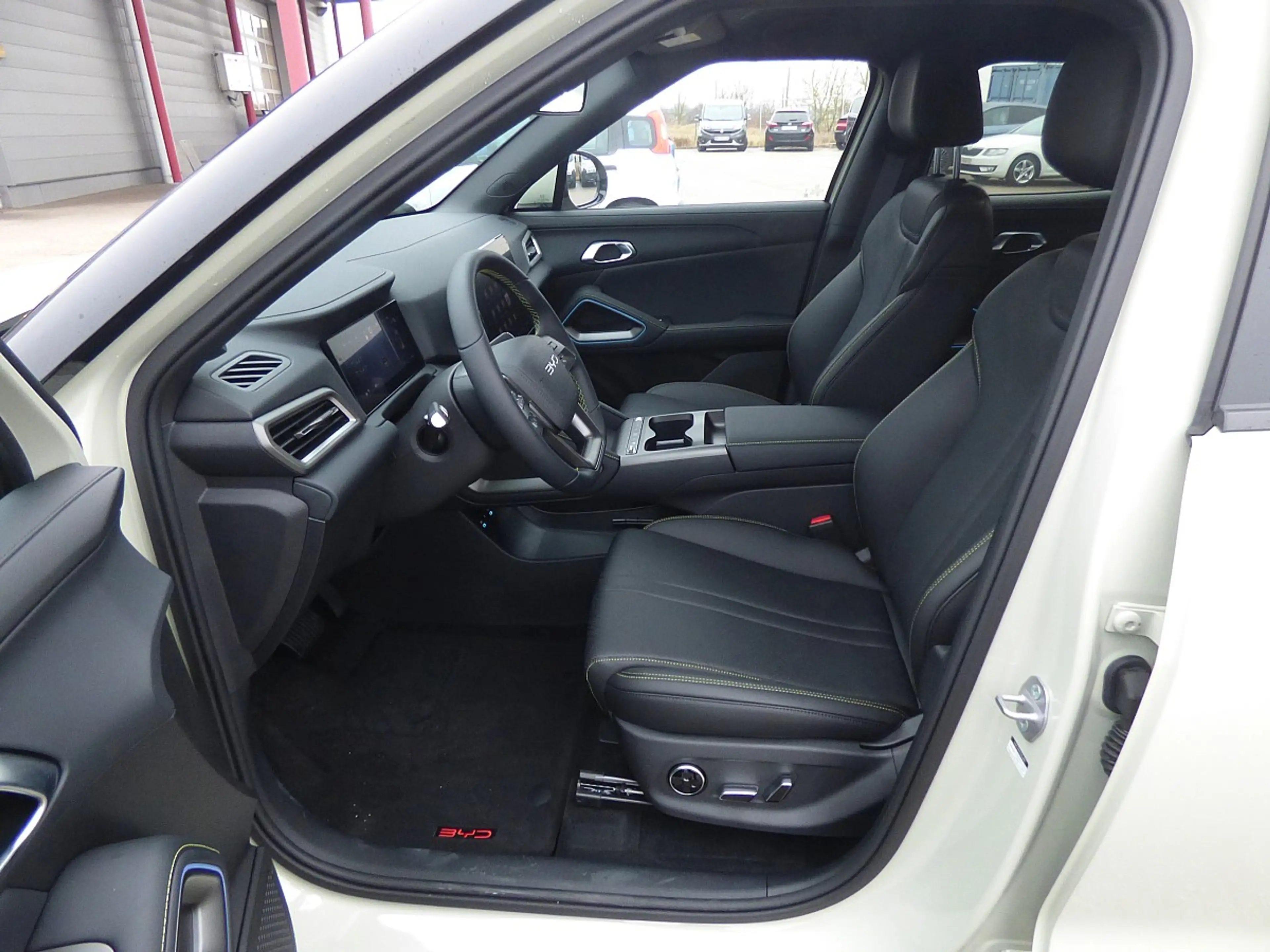 BYD Atto 2 Atto2 64,8 kWh Comfort Österreich Paket*Lager F... — photo 5