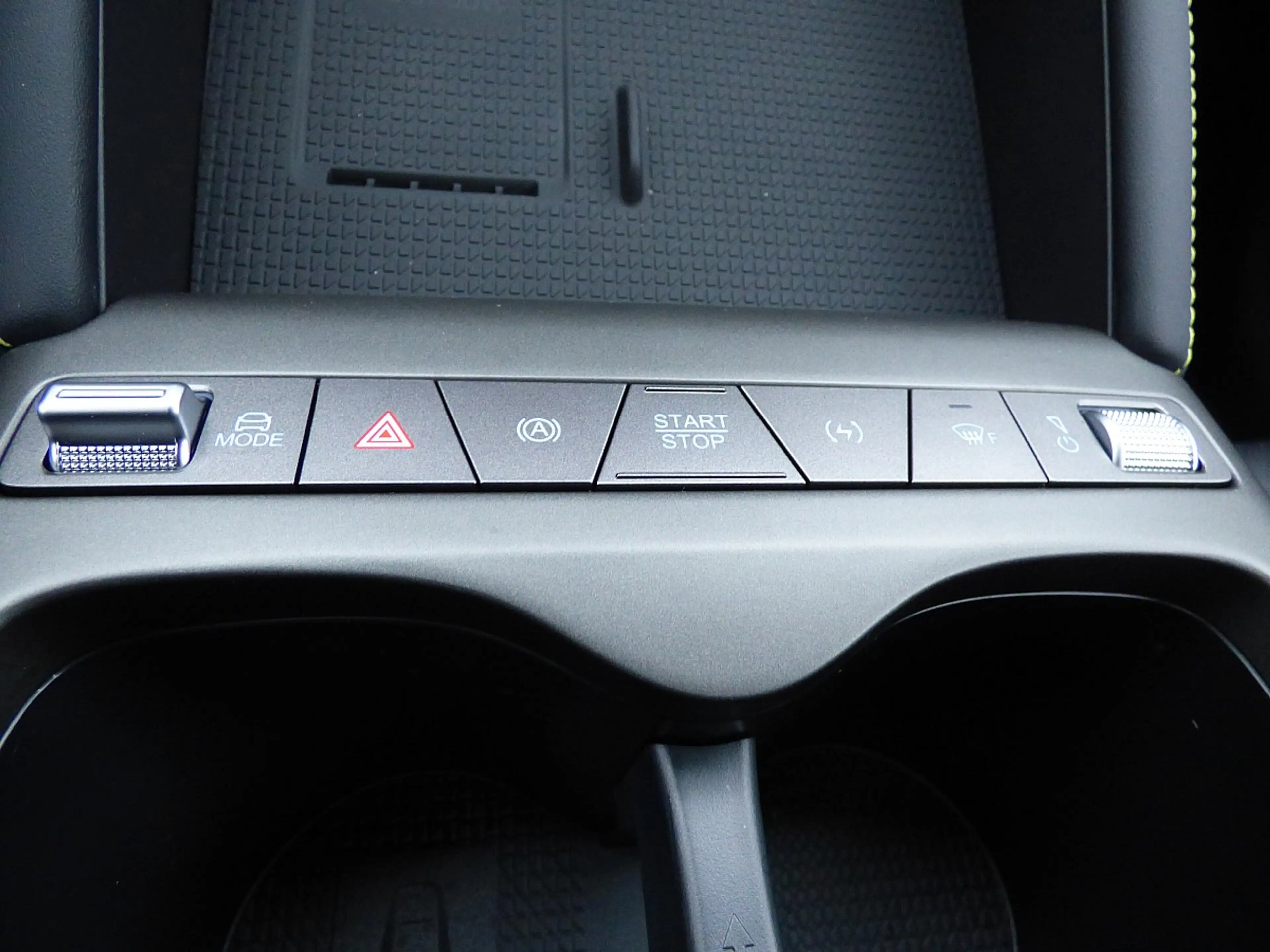 BYD Atto 2 Atto2 64,8 kWh Comfort Österreich Paket*Lager F... — photo 14